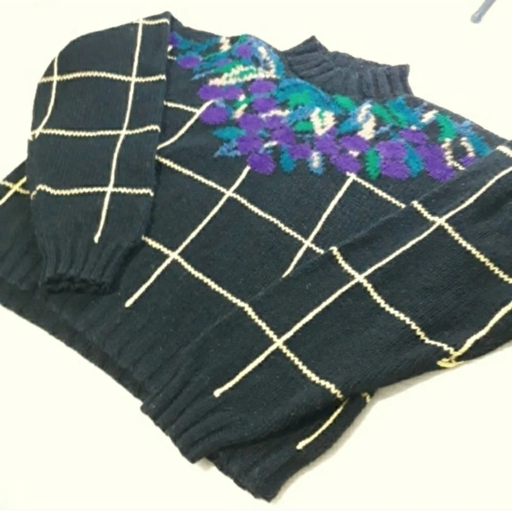 Floral Grid Sweater 100 % Shetland Wool Black Purple And Yellow Size Medium - Picture 5 of 11